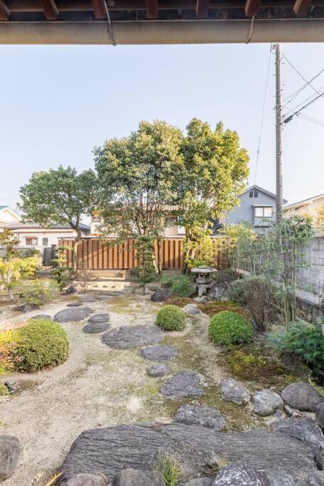 日々の宿: 宇野駅から車で5分 直島へ 最大7名様 古民家貸切 一棟貸し Tamana Esterno foto
